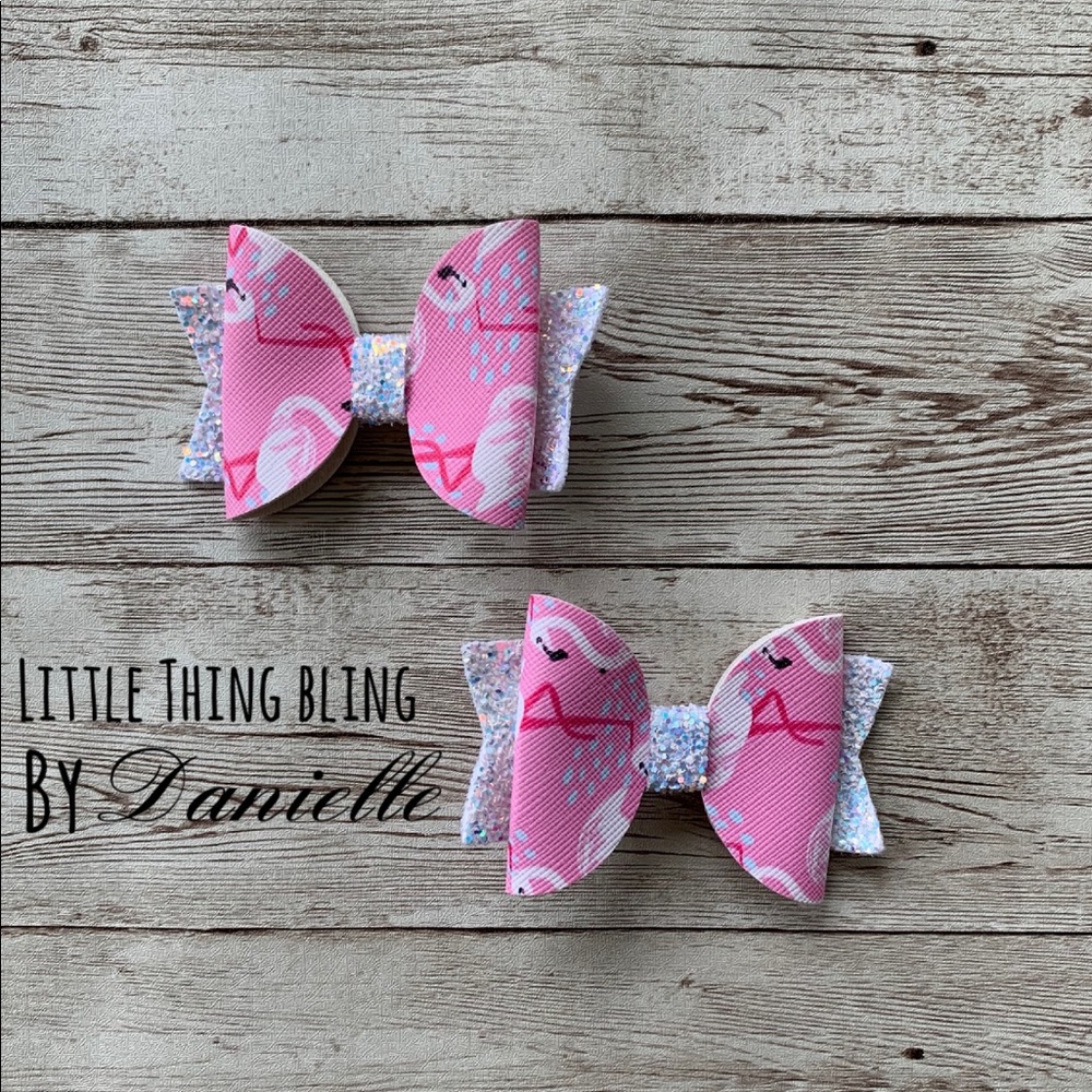 Set of two Flamingo Bows 💖🖤